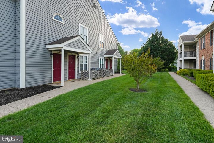 Property Photo:  7828 Waverley Mill Court  VA 20155 