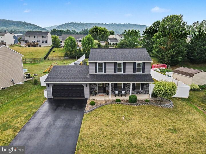 Property Photo: 223 Edgemont Ln PA 17073
