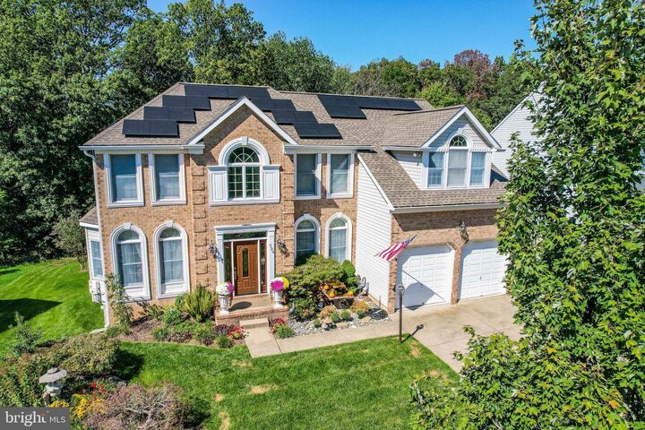 Property Photo: 734 Thornwood Drive MD 21113