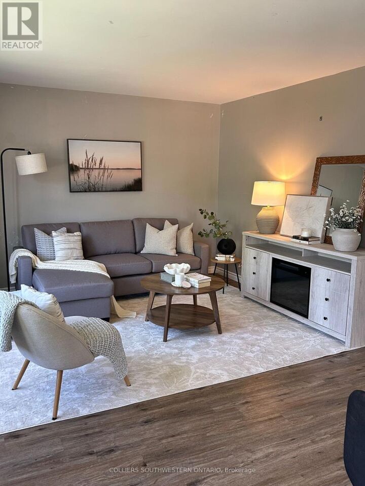 Property Photo:  1237 Landor Street  ON N5Y 3W2 