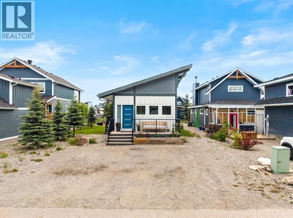 Property Photo:  307 Cottageclub Green  AB T4C 1B2 