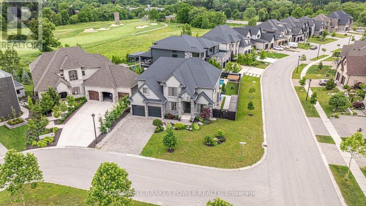 Property Photo: 2558 McWade Place ON N6G 0T6