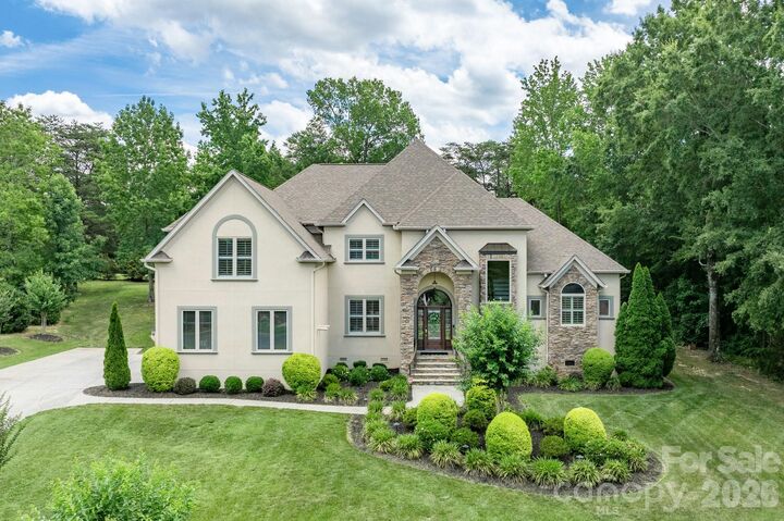 Property Photo:  102 Finch Loop  SC 29715 