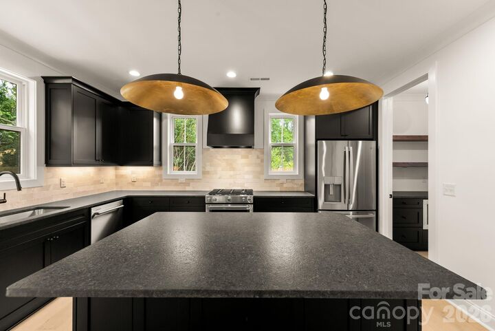 Property Photo:  3031 Mathis Drive  NC 28208 