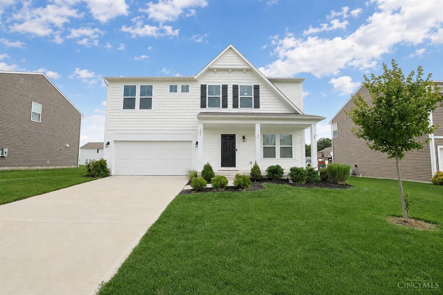 Property Photo: 1257 Soaring Way OH 45039
