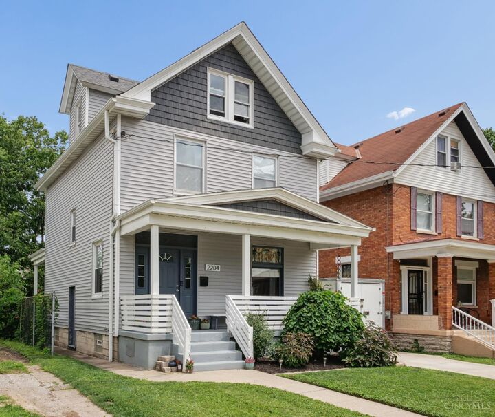 Property Photo:  2204 Kenilworth Ave.  OH 45212 