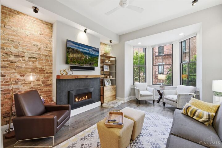 Property Photo:  131 W Fifteenth Street  OH 45202 