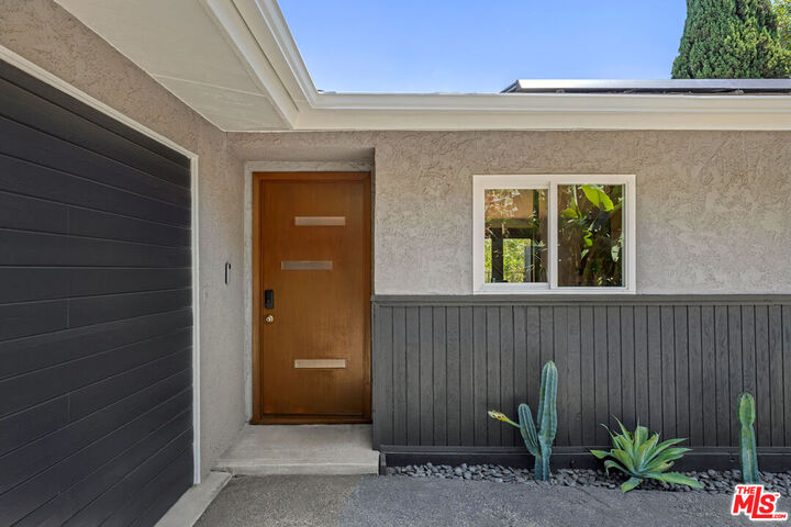 Property Photo:  4801 Sonata Ln  CA 90042 