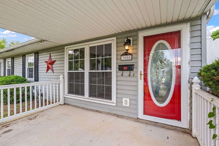 Property Photo:  3588 Homestead Drive  OH 43224 