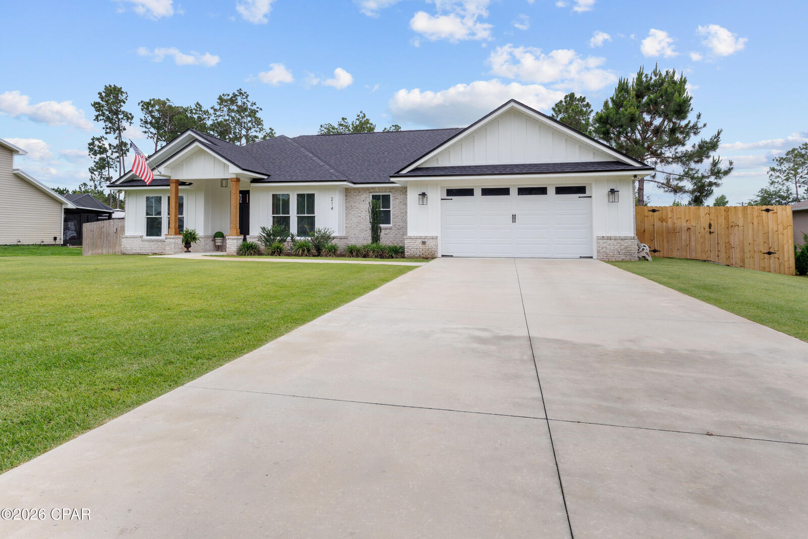 Property Photo: 214 White Oaks Boulevard FL 32409
