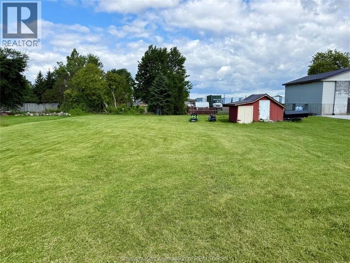 Property Photo: 25 Cathcart Street ON N0P 1A0