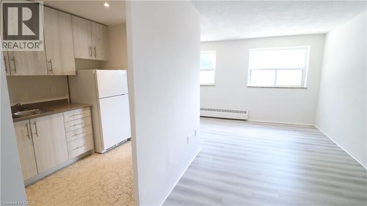 Property Photo:  84 Second Street 102  ON L9W 2C3 