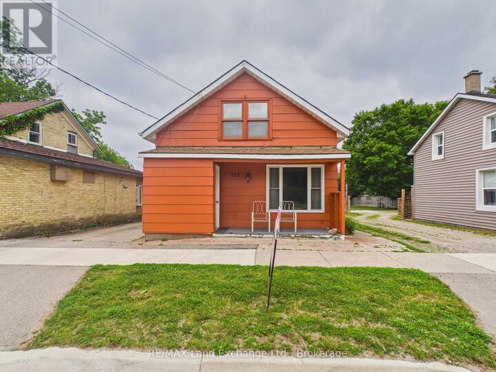 Property Photo:  538 Queen Street  ON N2Z 2Y9 