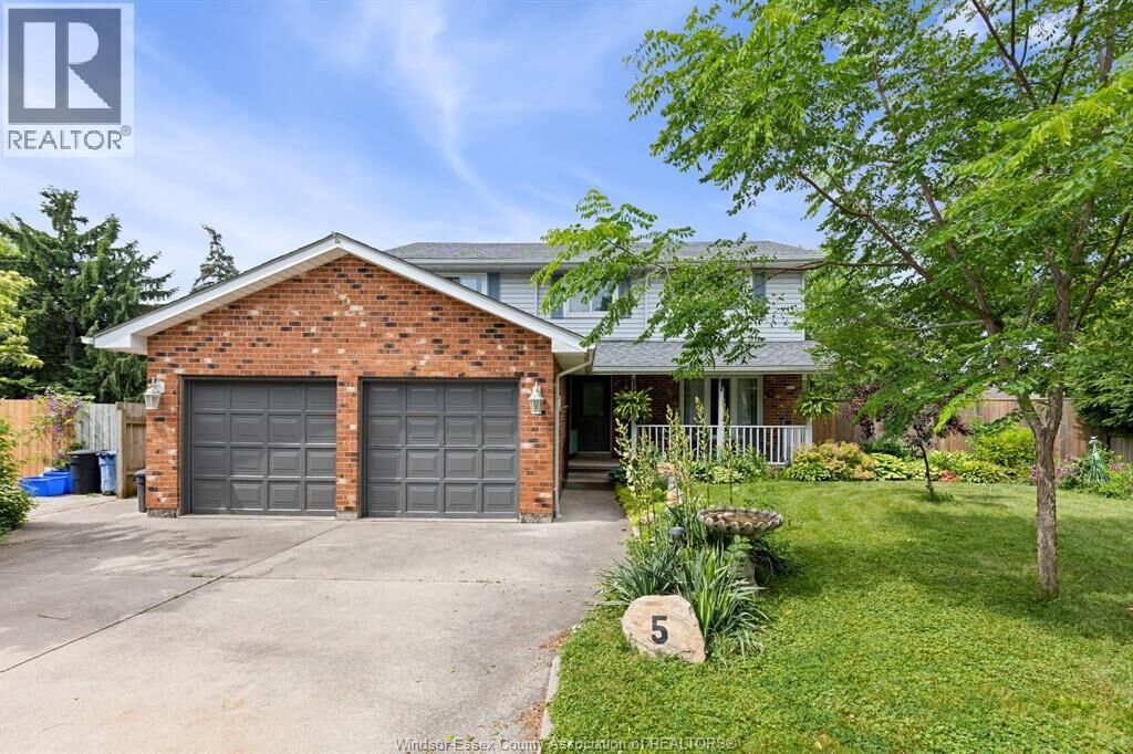 Property Photo: 5 Atlantic Court ON N9V 3P5