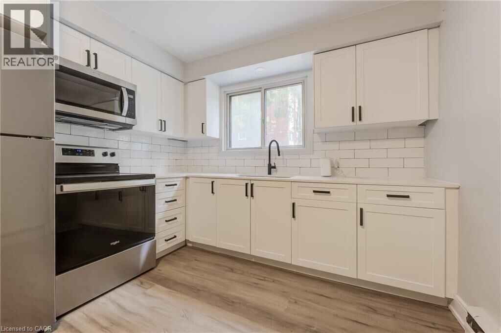 Property Photo:  203 Mausser Avenue 2  ON N2M 3K9 