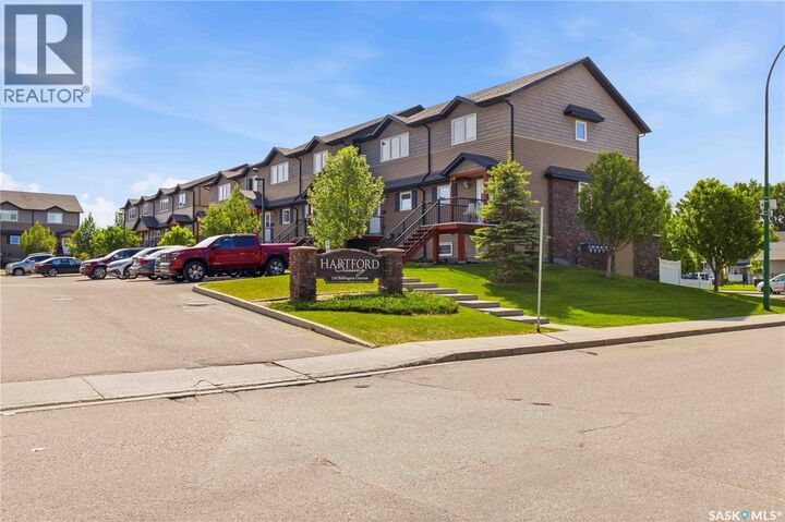 Property Photo:  807 110 Shillington Crescent  SK S7M 3Z8 