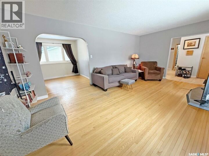 Property Photo: 271 14th Avenue NE SK S9H 2W8