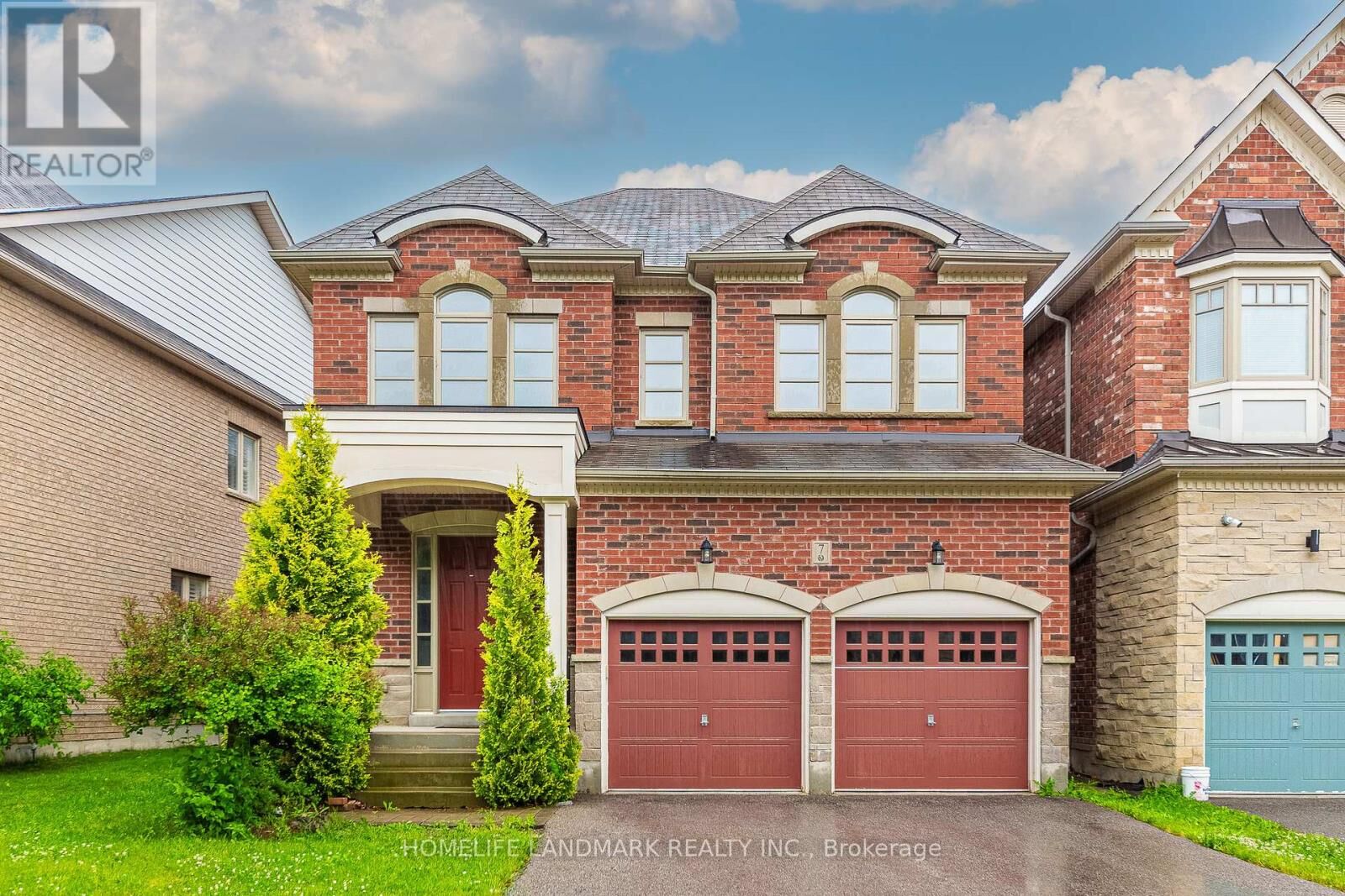 Property Photo: 7 Plantain Lane ON L4E 1B8