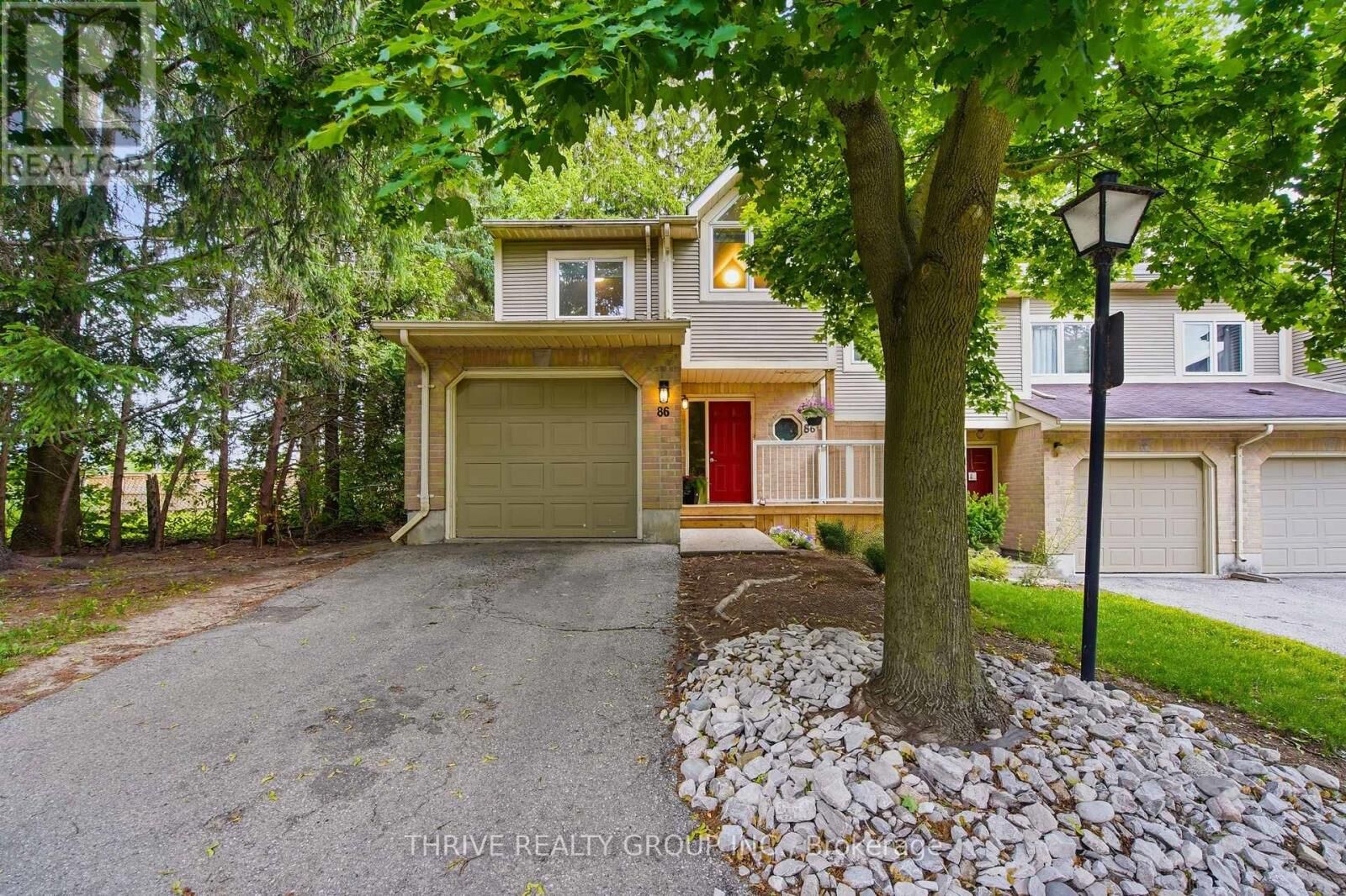 Property Photo: 9 Ailsa Place 86 ON N5Z 4Z6