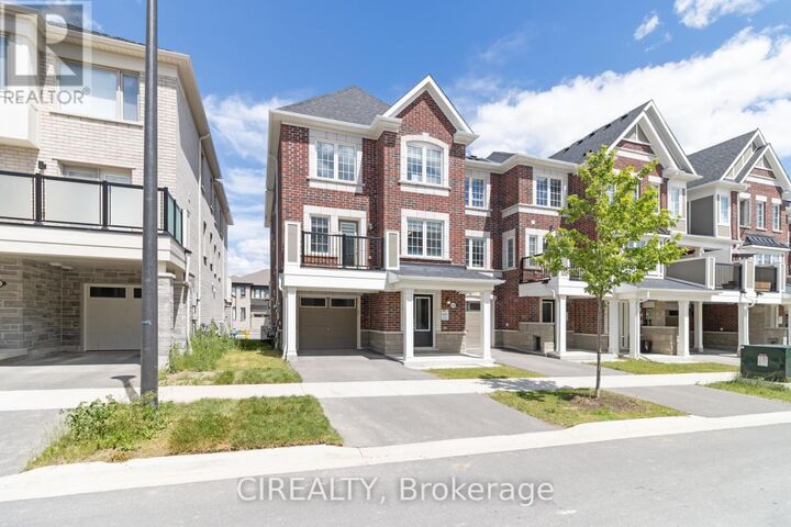 Property Photo:  3349 Thunderbird Promenade  ON L1X 0N1 