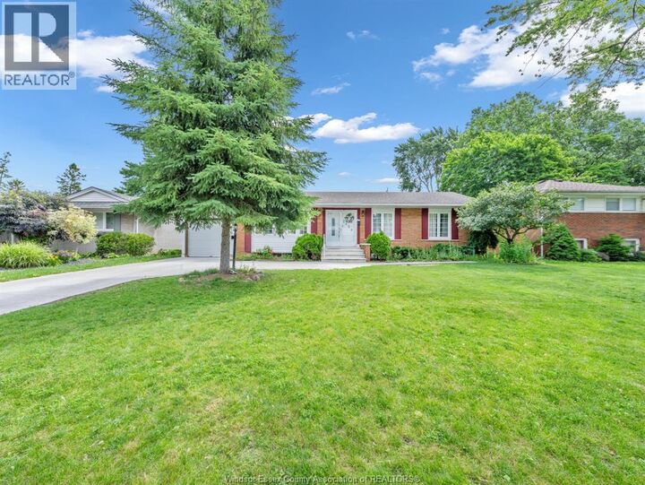 Property Photo: 2450 Academy Drive ON N9E 2G6