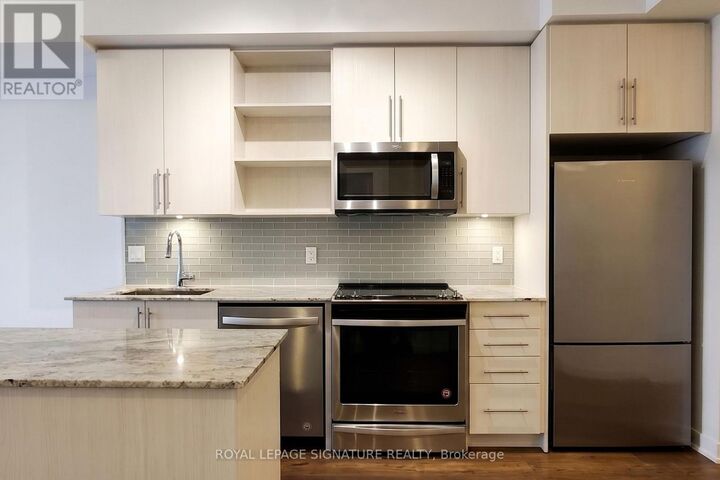 Property Photo: 4655 Glen Erin Drive 1601 ON L5M 7S2