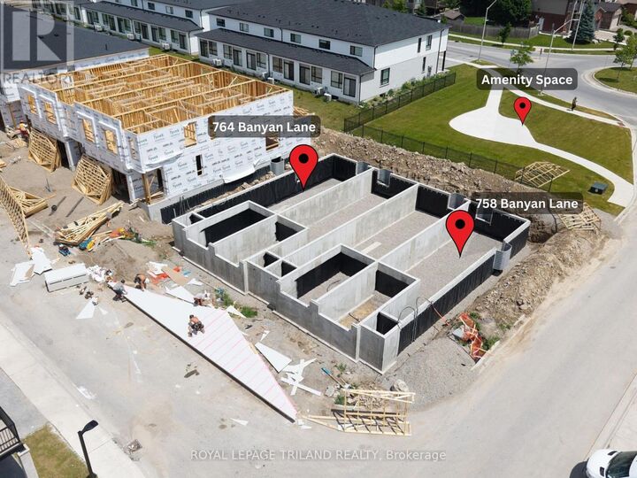 Property Photo: 758 Banyan Lane ON N6G 0A6