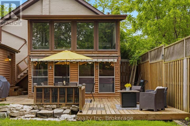 Property Photo: 44 Alma Street North ON N1H 5X1