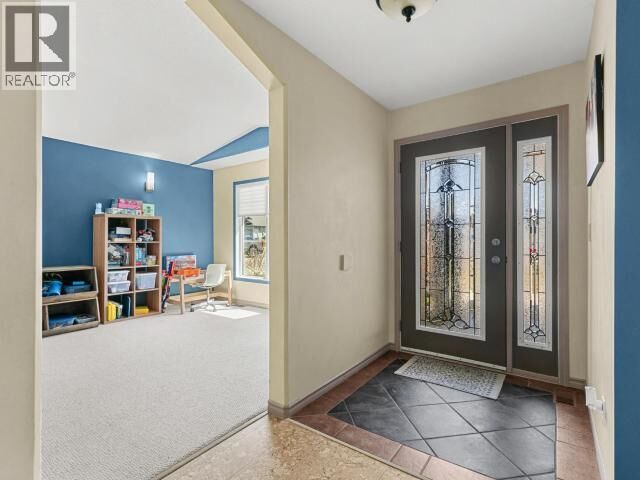 Property Photo: 75 North Star Drive YT Y1A 0A3