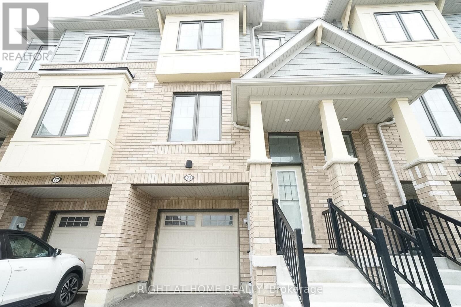 Property Photo: 185 Bedrock Drive 23 ON L8J 0M5
