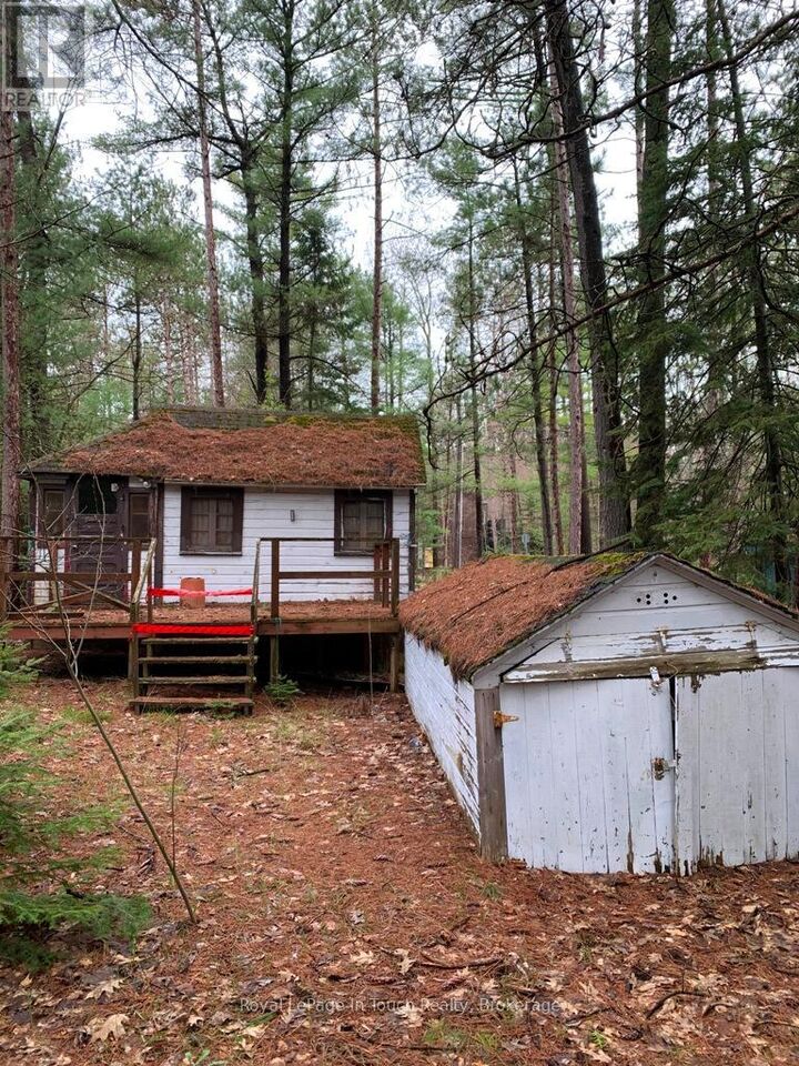 Property Photo:  327 Tiny Beaches Road North  ON L9M 1R3 