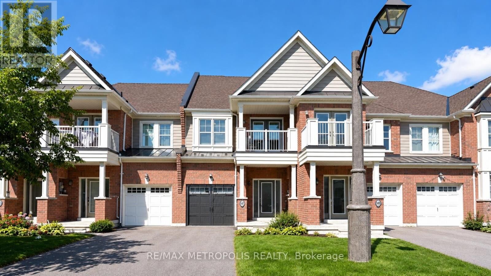 Property Photo: 147 John Davis Gate Partial ON L4A 1T6