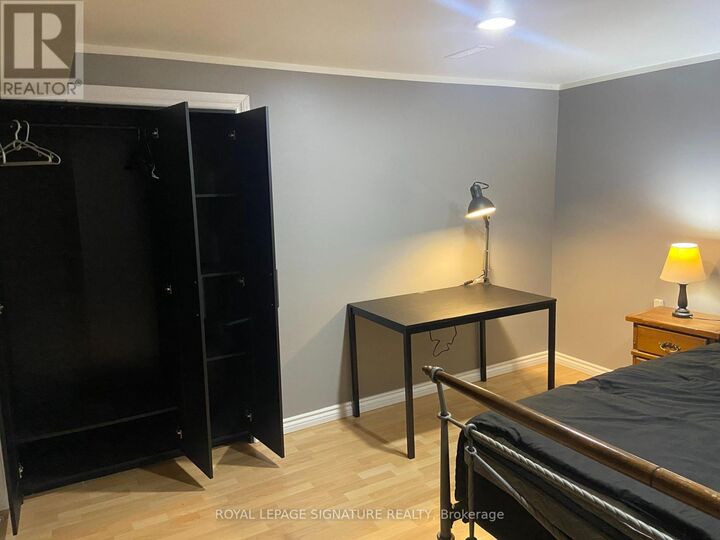Property Photo:  72 Whitehorn Crescent B-5  ON M2J 3B2 