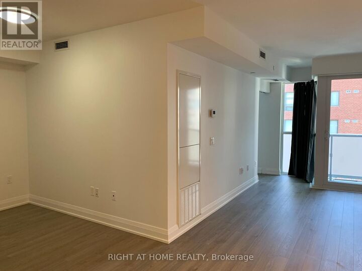 Property Photo: 77 Mutual Street 1010 ON M5B 0B9
