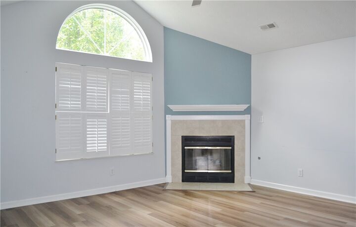 Property Photo:  2647 Prestwick Village Circle Circle  OH 45503 