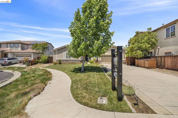 Property Photo:  6432 Laurel Creek Pl  CA 94551 