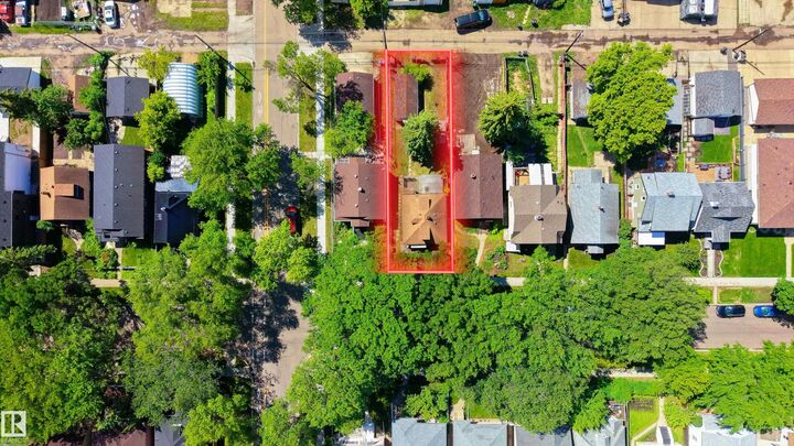 Property Photo:  11406 89 Street NW  AB T5B 3T8 