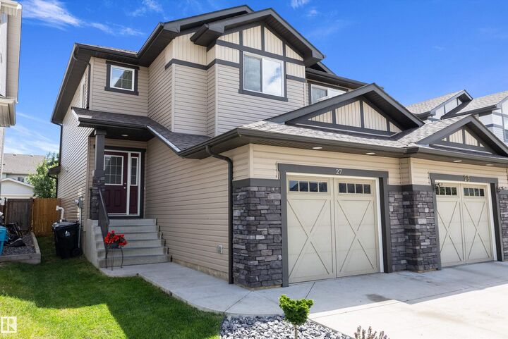 Property Photo:  27 Hudson Cove  AB T7X 0R8 