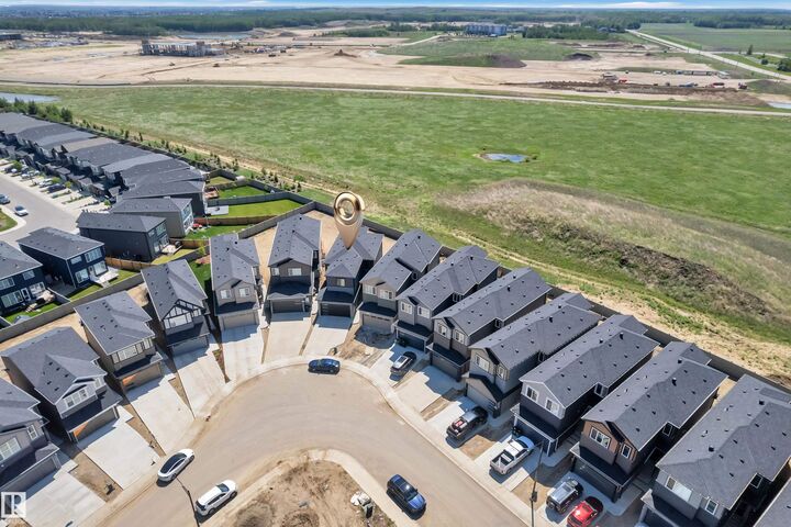 Property Photo: 22803 80 Avenue NW AB T5T 7X8