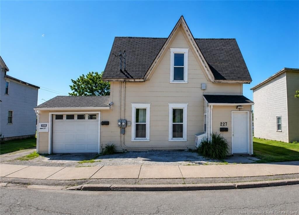 Property Photo:  227 Prince  NB E2M 1P3 