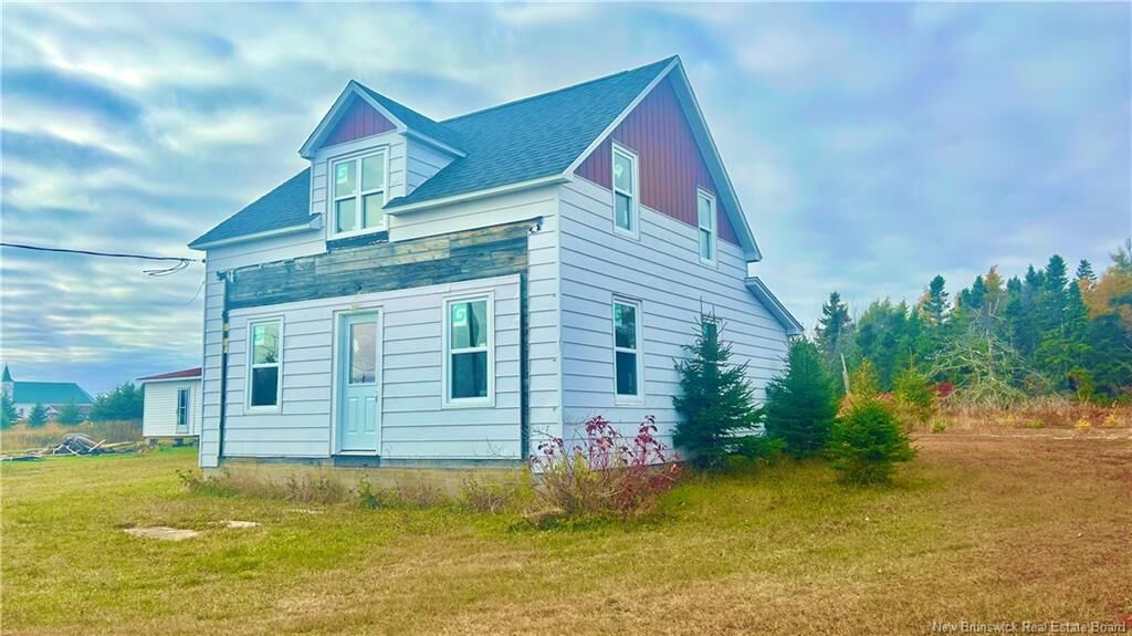 Property Photo: 1723 De La Mer Boulevard NB E8T 1P9