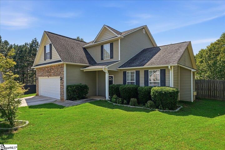 Property Photo: 116 Kingsdale Court SC 29680