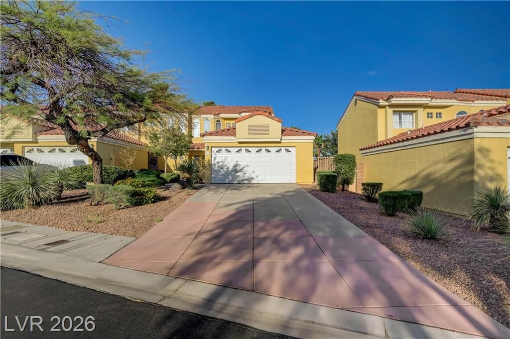 Property Photo: 3538 Casa Real Way NV 89147