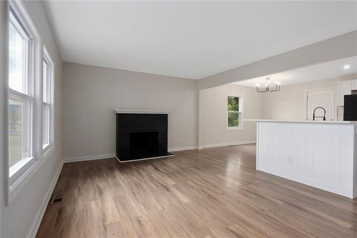 Property Photo: 11200 E 40th Street S MO 64052