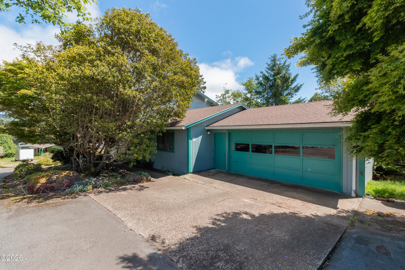 Property Photo: 3624 NE West Devils Lake Road OR 97367