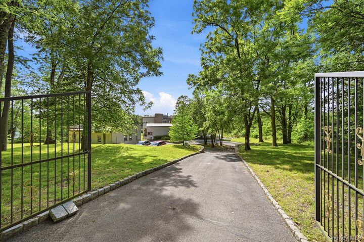 Property Photo:  151 Bellvale Lakes Road  NY 10990 