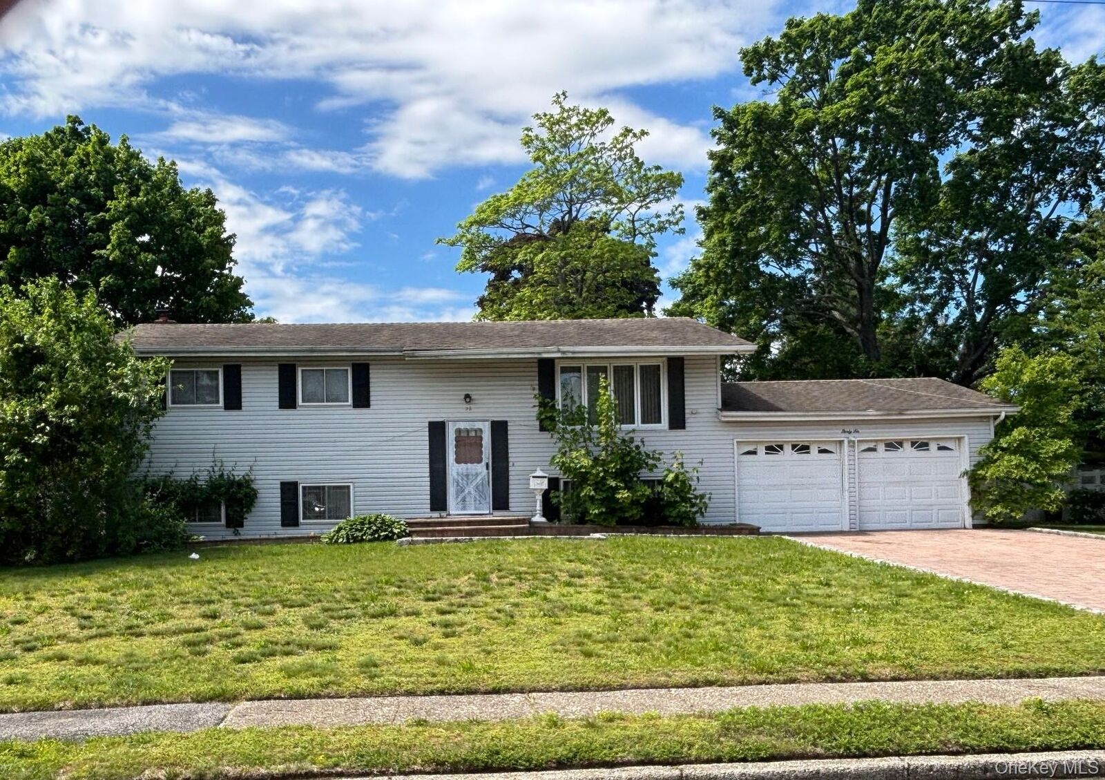 Property Photo: 36 Clearview Drive NY 11798