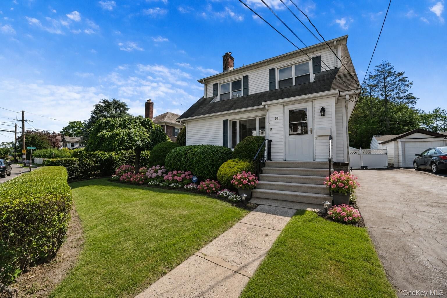 Property Photo:  50 Lispenard Avenue  NY 10801 