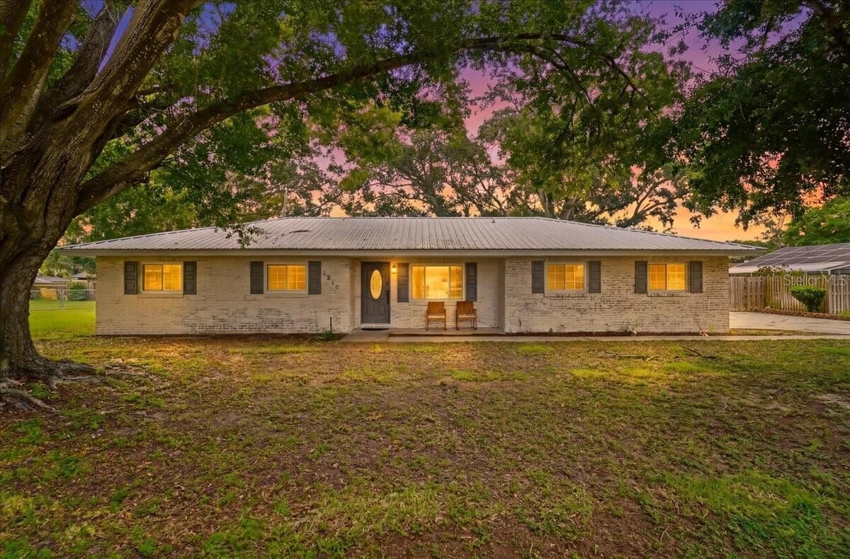 Property Photo:  1210 Carol Avenue  FL 33823 