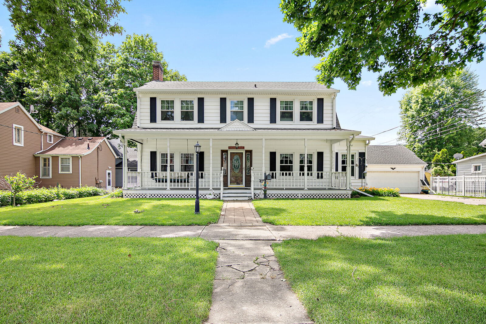 Property Photo: 311 W 2nd Street IL 60954